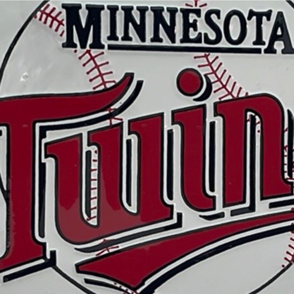 VTG Metal Embossed Front License‎ Plate Car Tag Minnesota Twins MLB Baseball